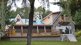 Bing Retreat Main Lake Shore Lodge Exterior